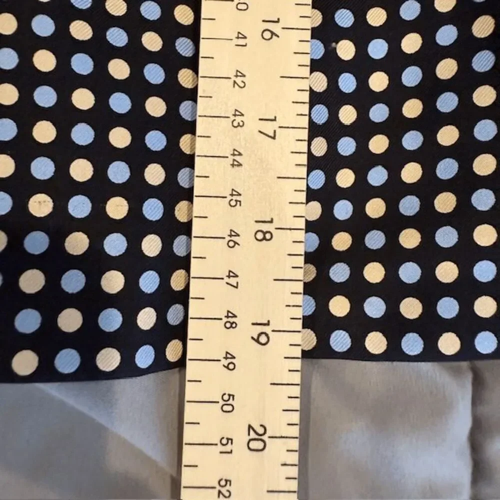 Ann Taylor 100% Silk Pencil Skirt Black with Blue / Cream Polkadots‎ Size 8P